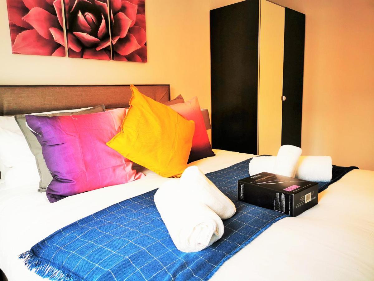Lovely Holiday Home In Birmingham City Center 3 Bedrooms House By Hf Group מראה חיצוני תמונה